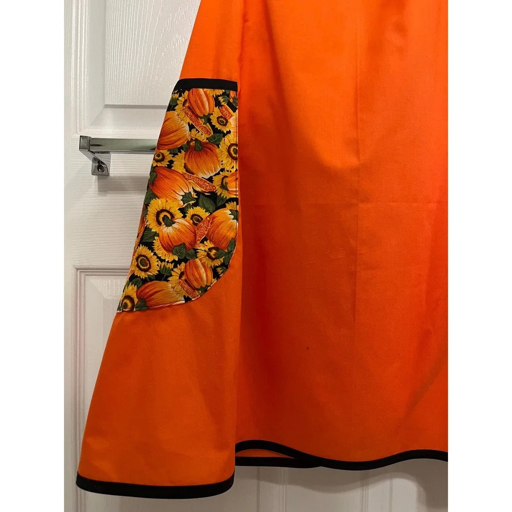 CrissCross Apron Fall Halloween: Cottagecore Pumpkin Apron Sizes L-XXL Crossback